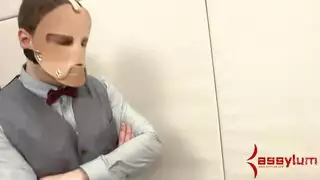 تبكي كثر الئلم