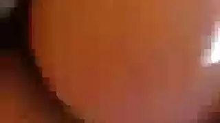 قحبة تونسية بالأحمر