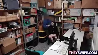 حبيبة متعبة تُدك في مشهد حيواني صريح