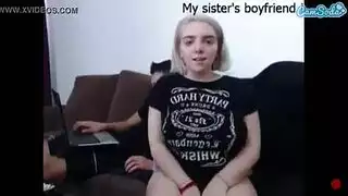 إباحية على الواجهة البحرية: شقراء بدينة تأخذ قضيب رجل متزوج كبير